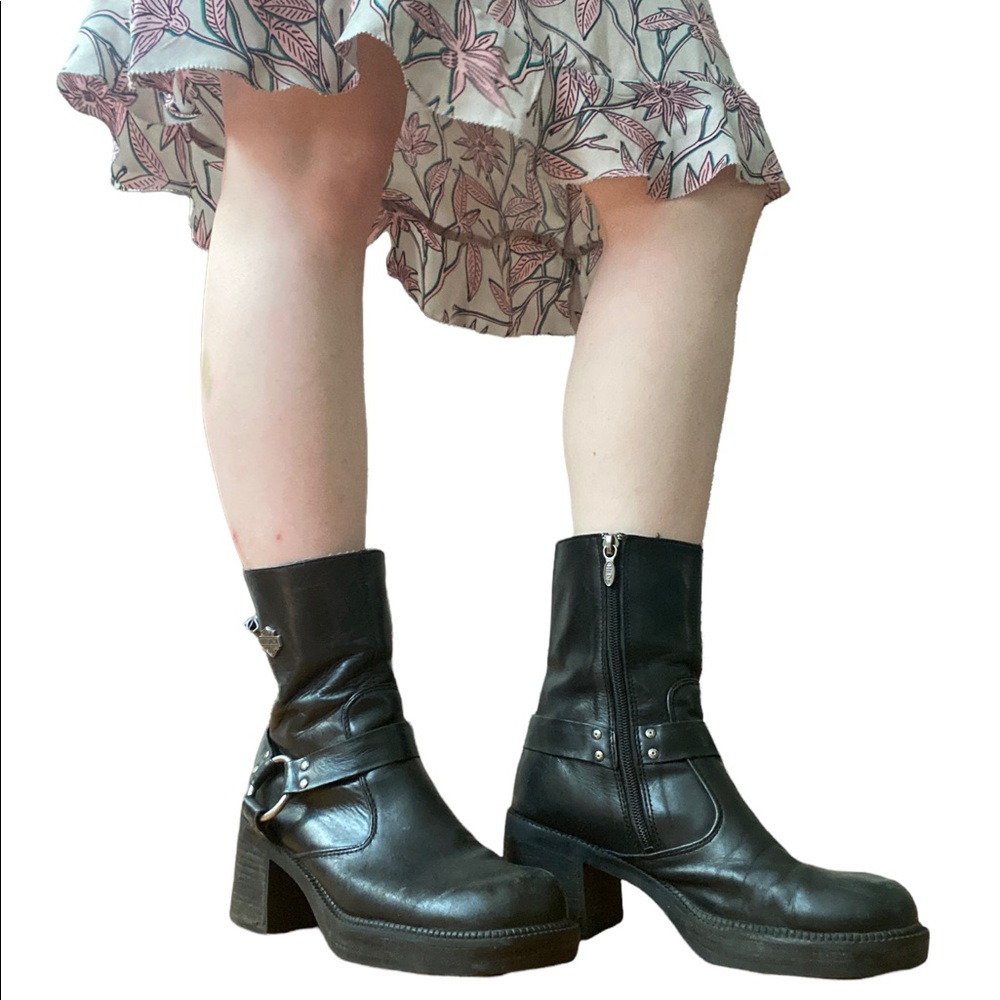 Vintage Harley Davidson Boots with Round Toe
